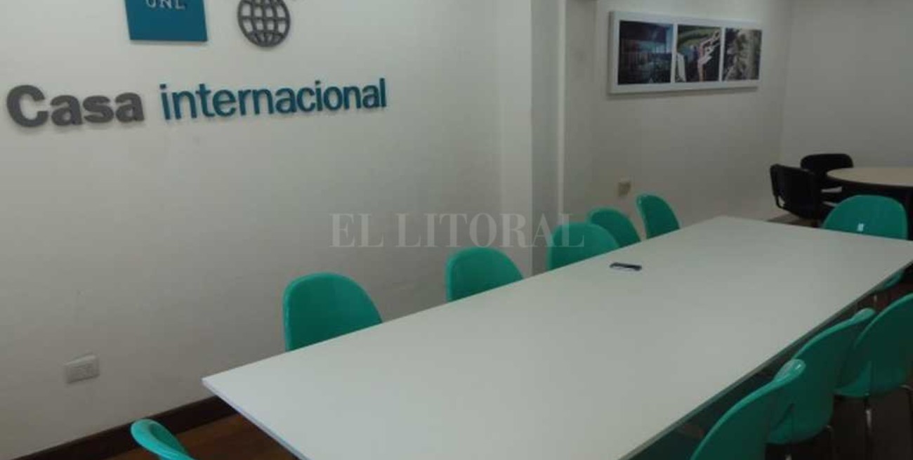 La UNL inaugura la nueva Casa Internacional