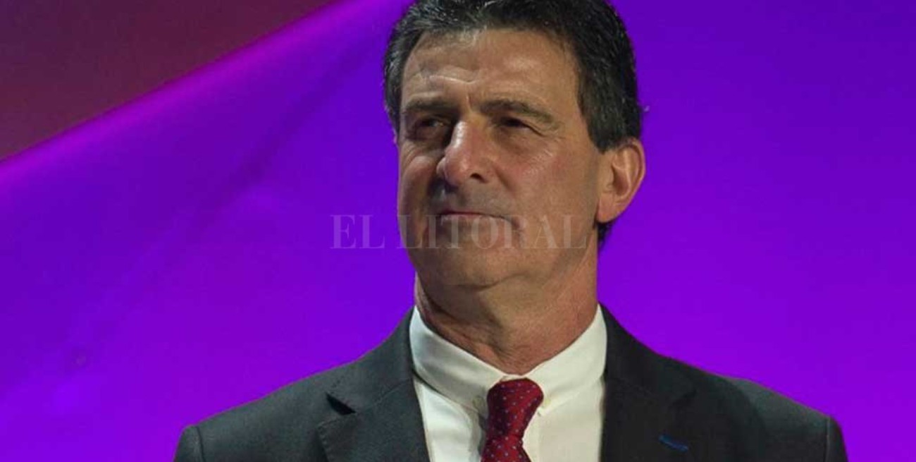 Kempes defendió a Messi y apuntó a Maradona: "Es mejor que se quede callado"