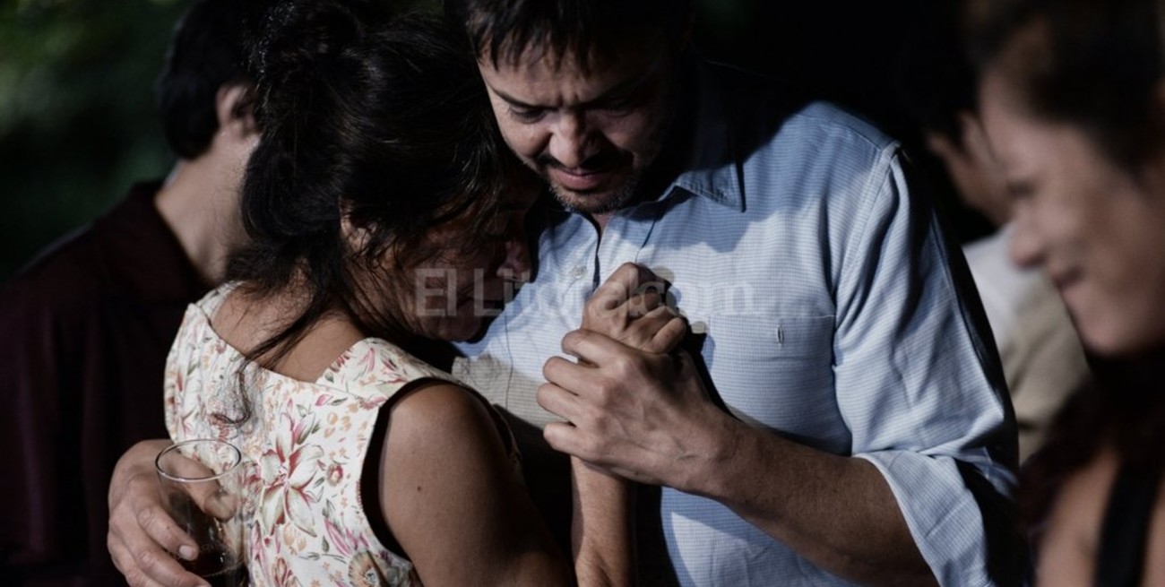 Estrenan "El limonero real"