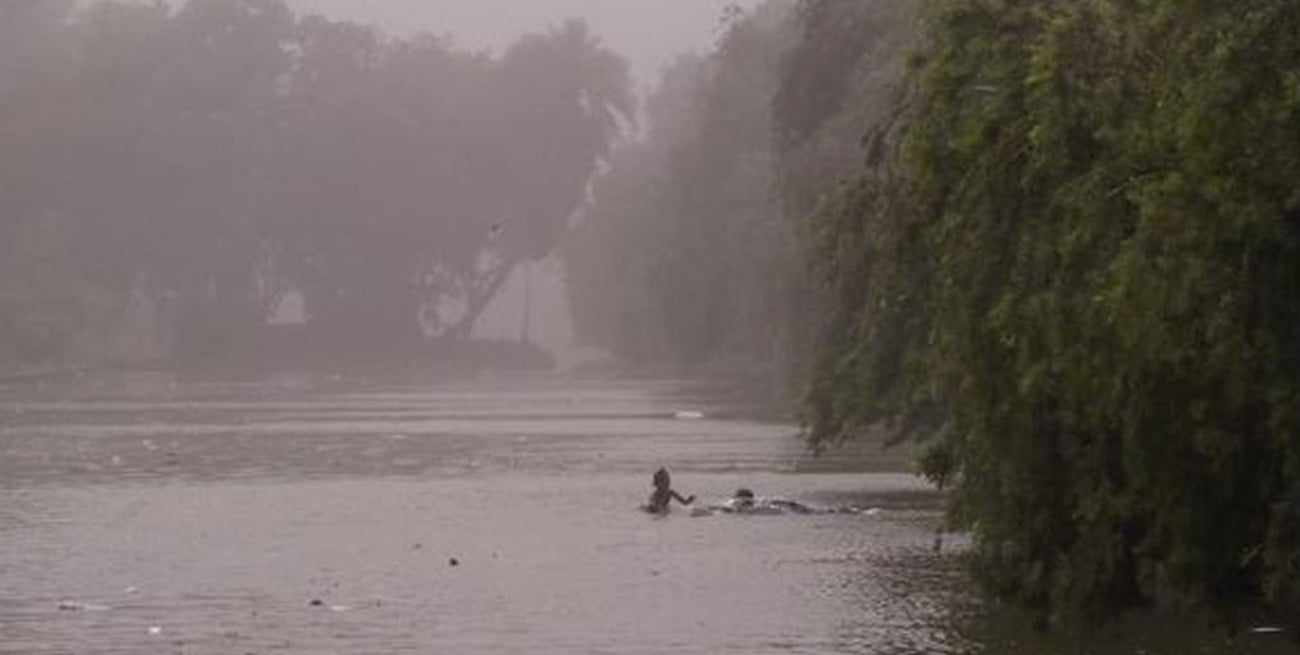 Tormenta deja más de 70 muertos en la India