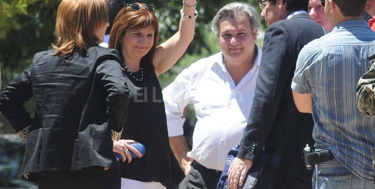 Bullrich pidió que Santa Fe "se ponga de nuestro lado"