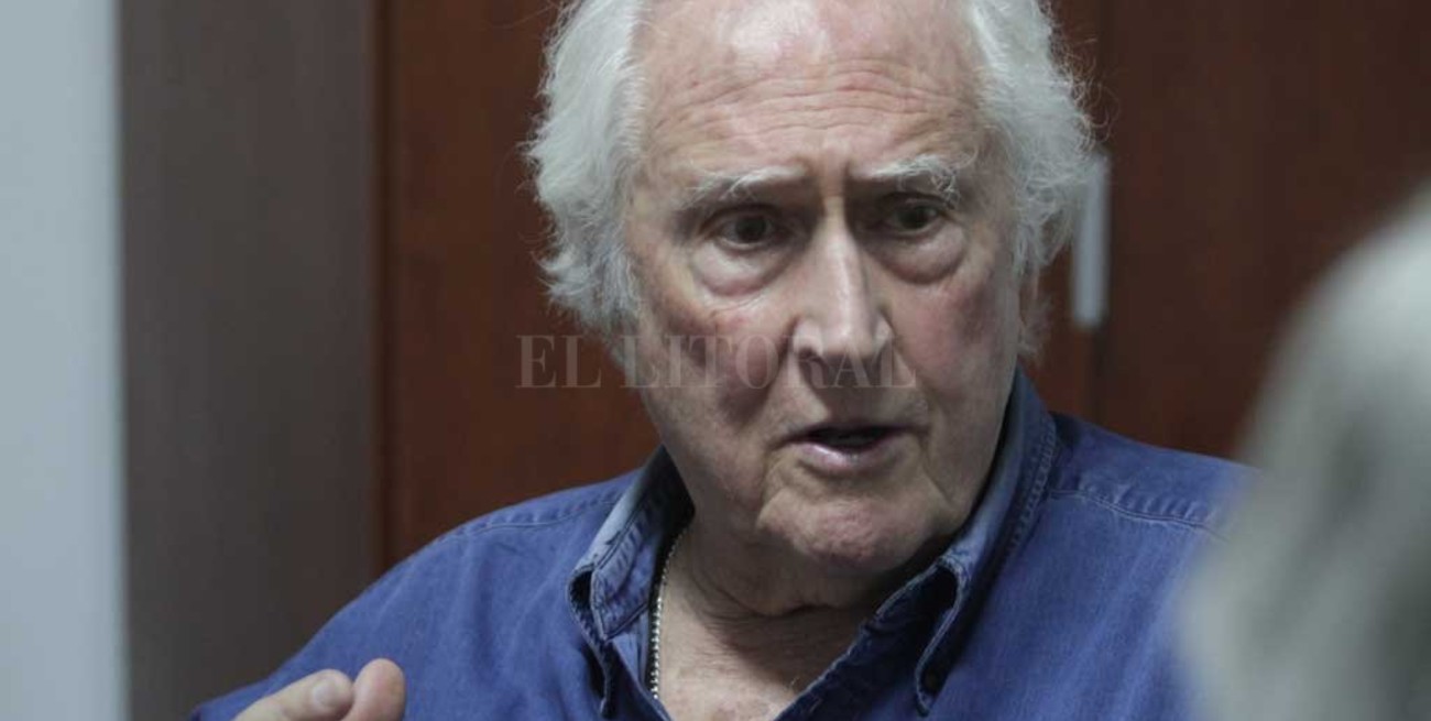 Entre Pueblos Fumigados y la grieta 