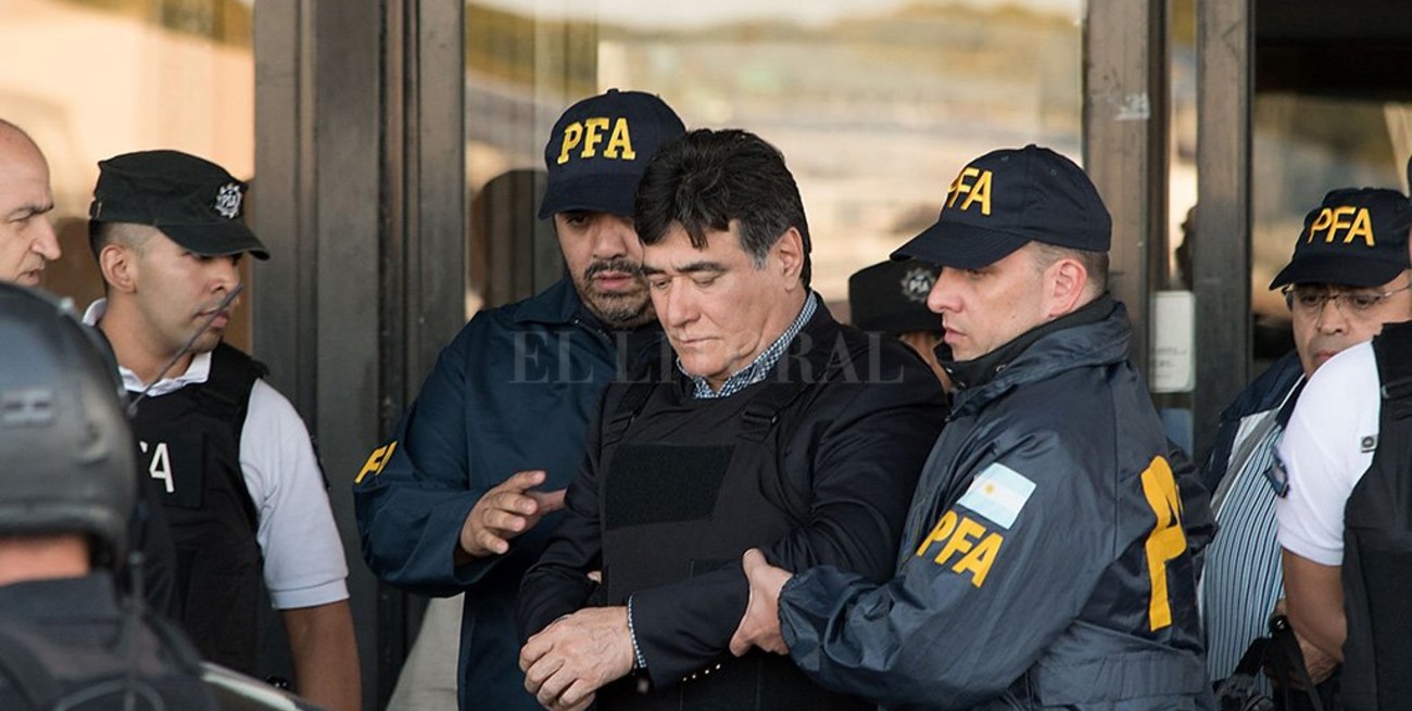 Zannini arribó a Aeroparque y fue trasladado a Comodoro Py