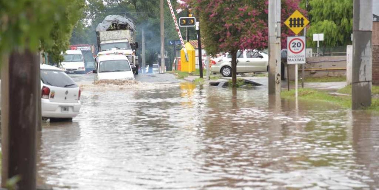 Lluvia, complicaciones y evacuados en Córdoba