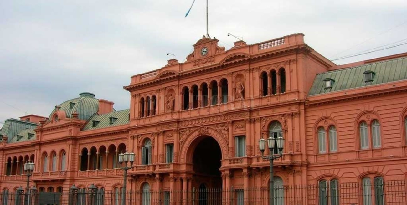 Oficializaron el decreto que impide la designación de familiares en el Estado