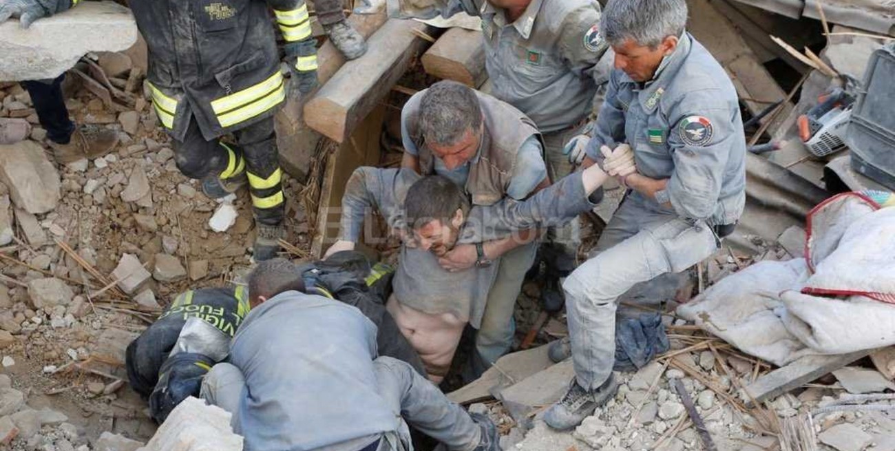 37 muertos en Italia tras un sismo