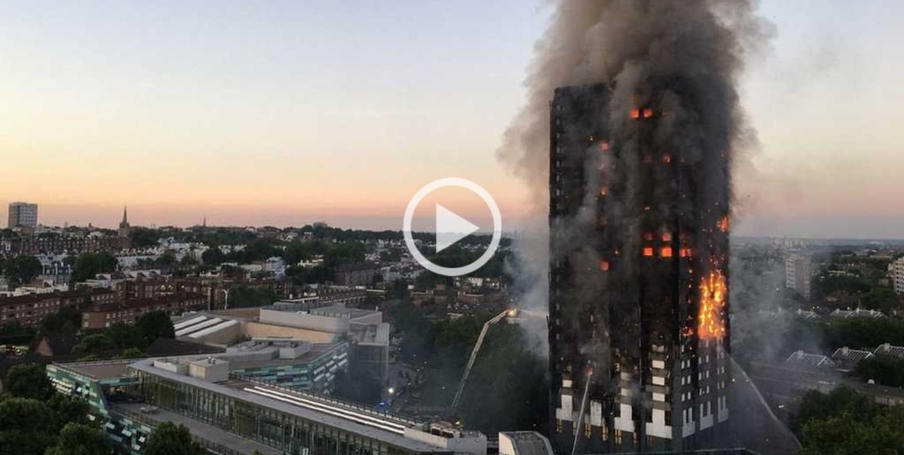 Devastador incendio en un edificio de Londres