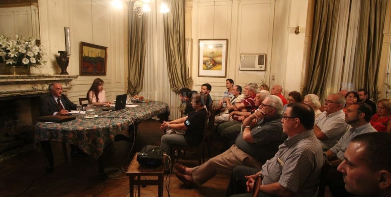 "Las víctimas del terrorismo fueron eliminadas de la memoria colectiva"