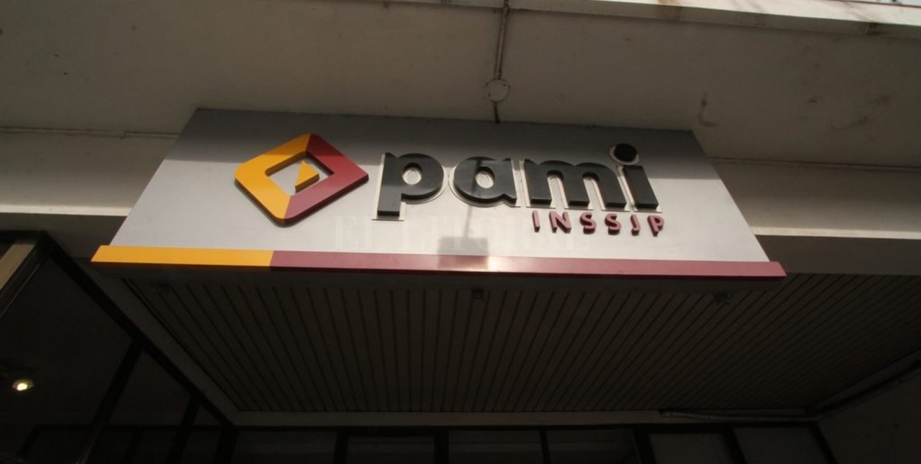 Odontólogos suspenden la atención a Pami