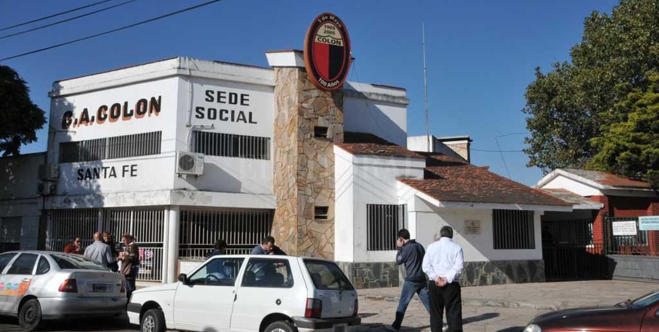 Colón anunciaría a fin de año la salida del salvataje