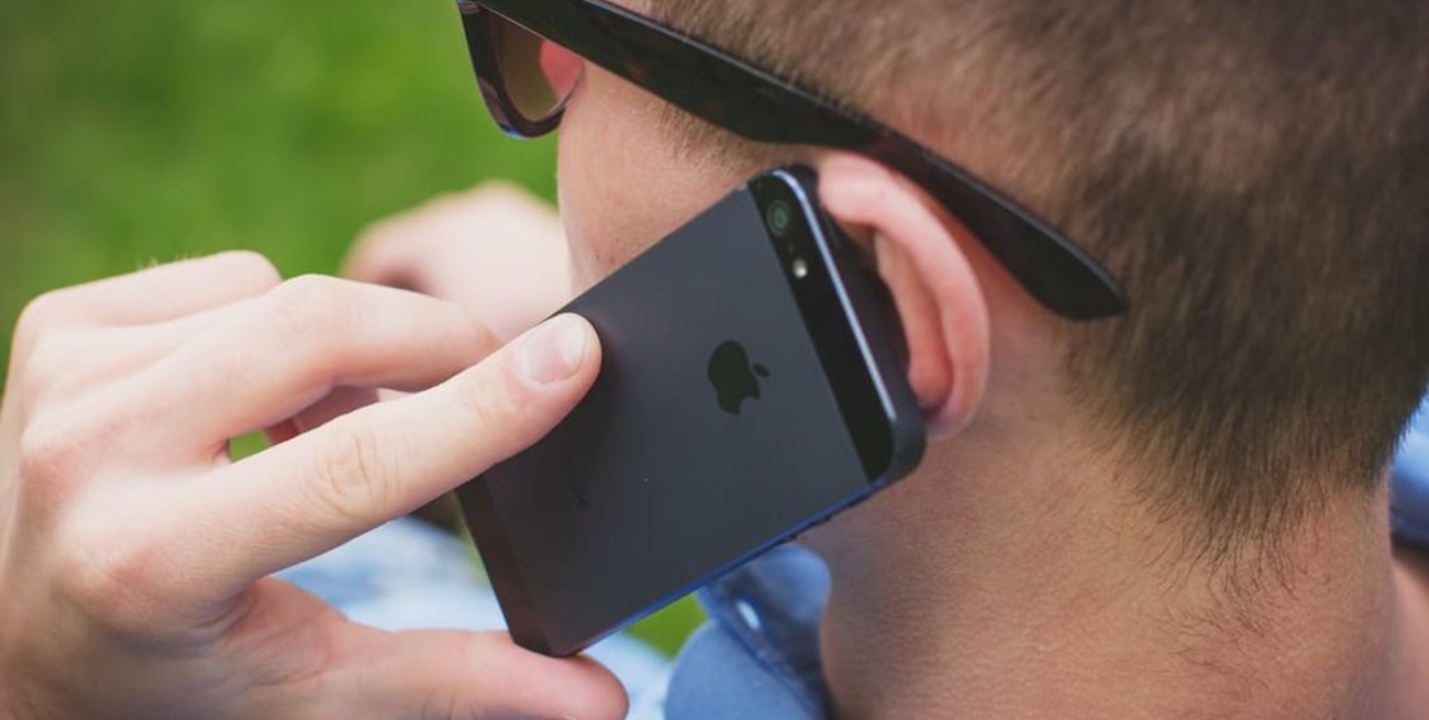 Estos son los celulares que más y menos radiación generan