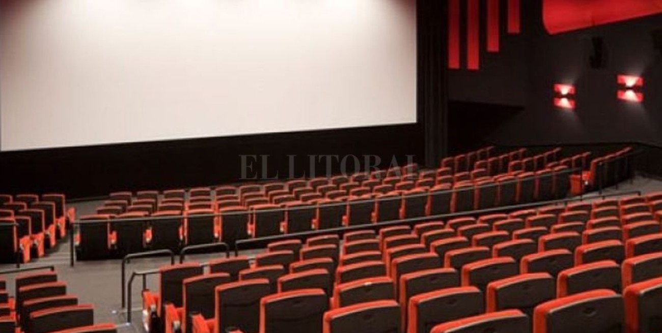 Murió aplastado por la butaca del cine