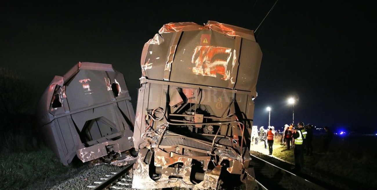 Al menos 50 heridos en un choque de trenes en Alemania