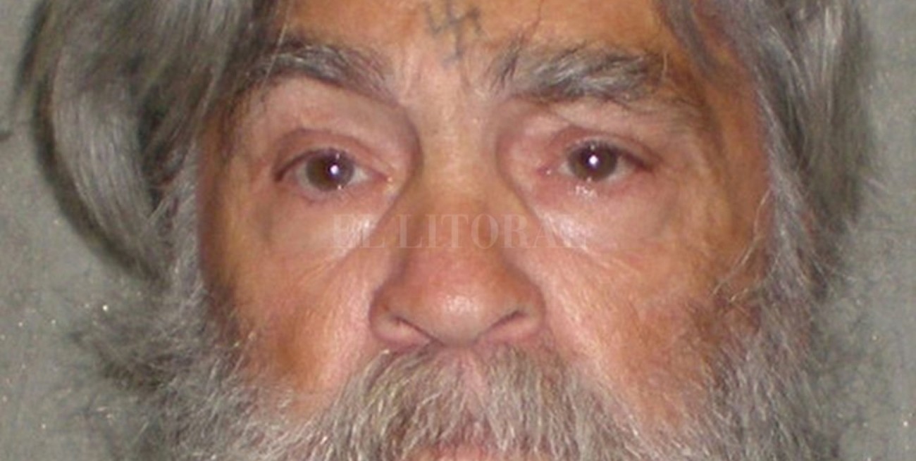 Murió el asesino Charles Manson, líder de una secta 