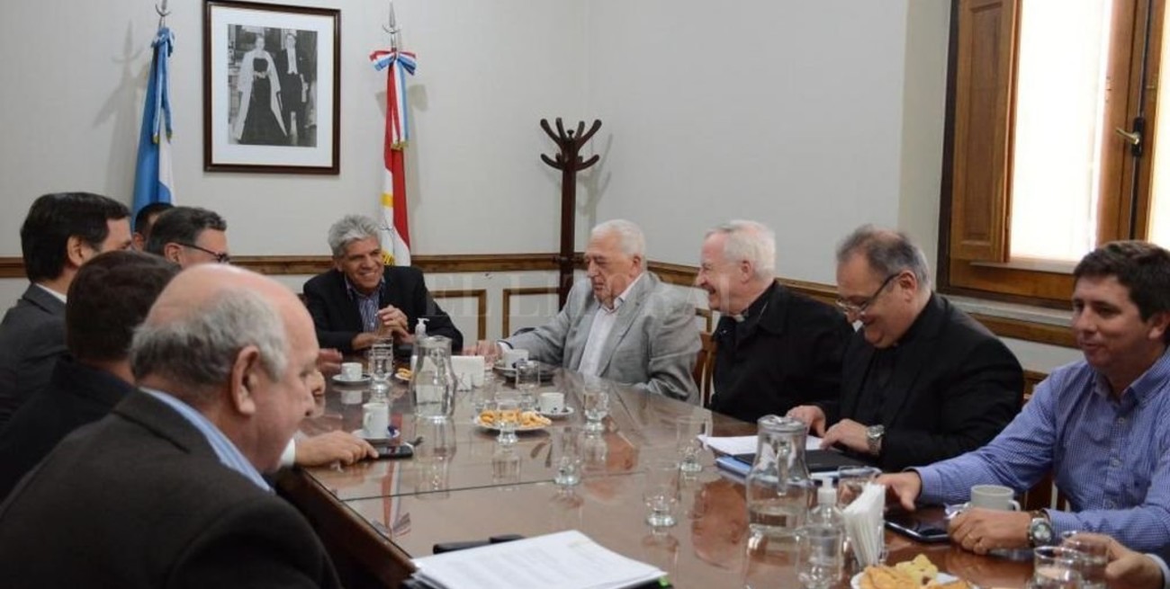 Ley de Educación: el PJ  escucha a los obispos