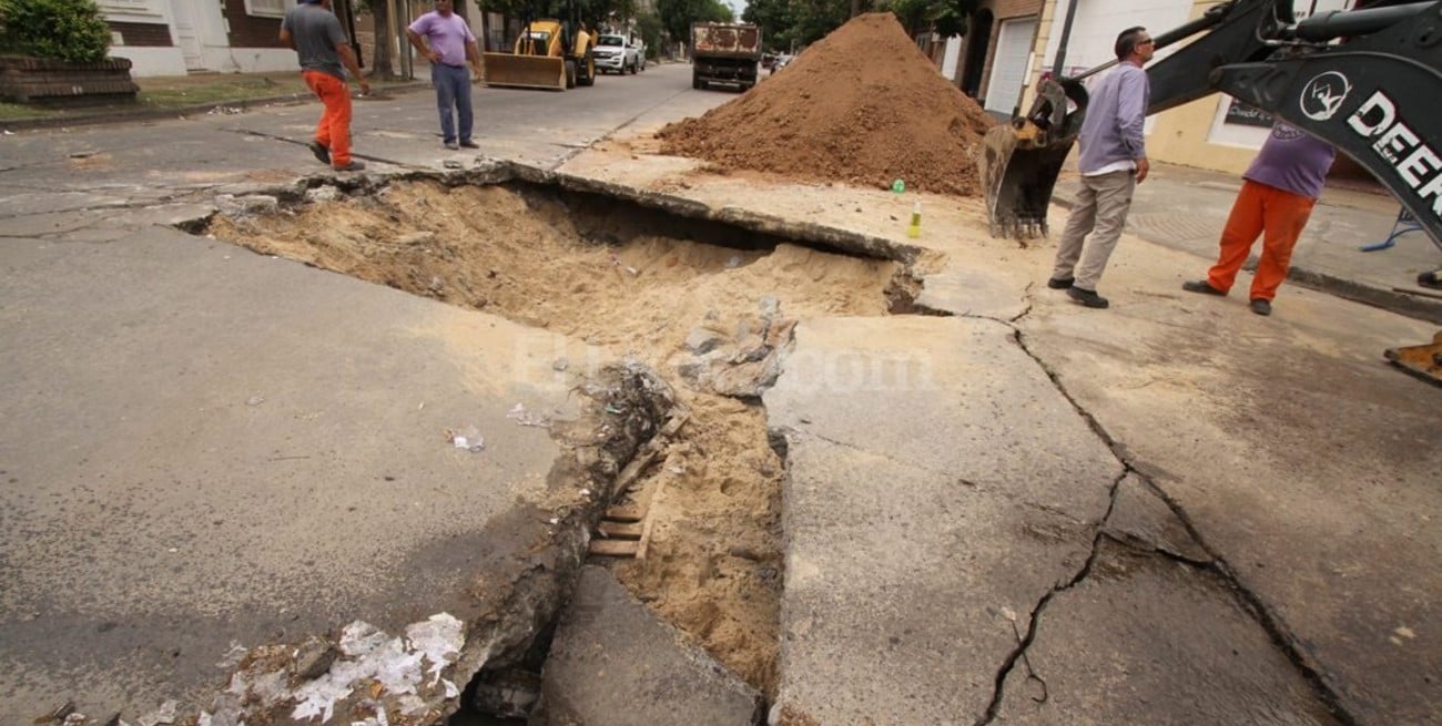Comenzó la excavación en Urquiza y Mariano Comas