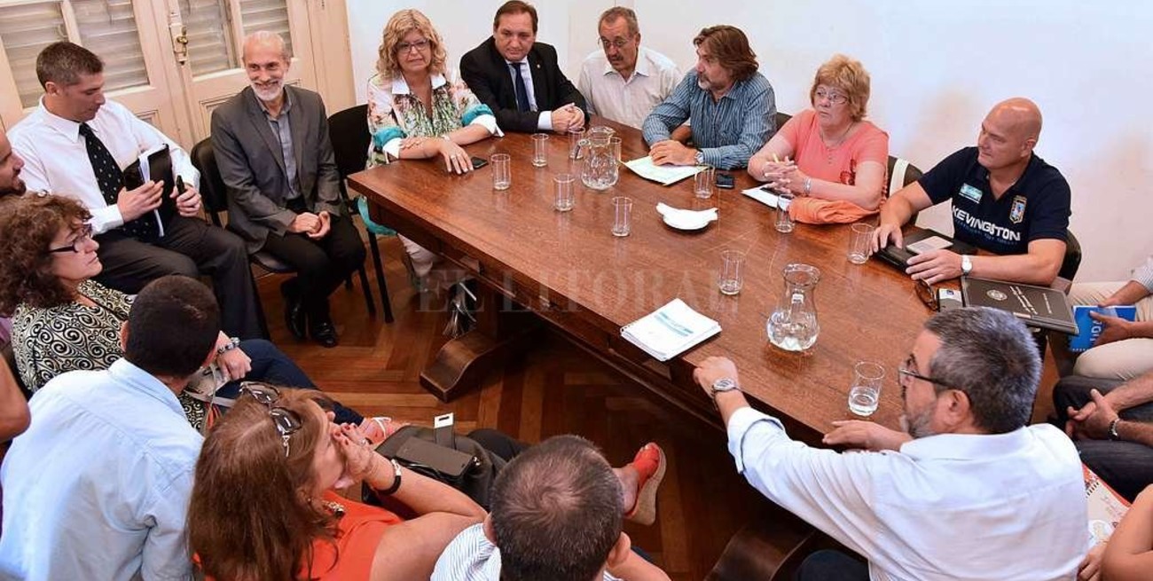 La provincia ofreció a los docentes un aumento del 19,5 %