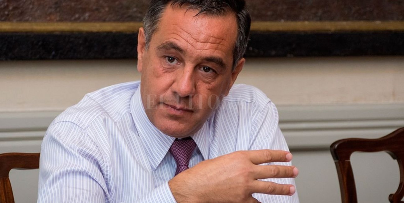 Dieron de alta al ministro Finocchiaro