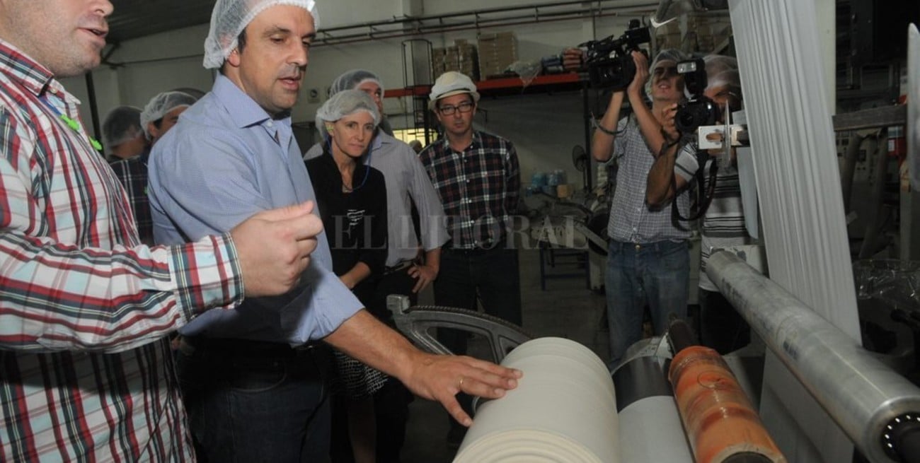 Una fábrica de Santo Tomé produce bolsas degradables