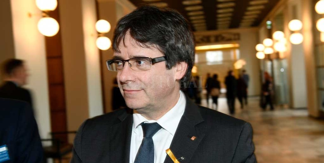 Puigdemont: "No claudicaré, no renunciaré, no me retiraré"