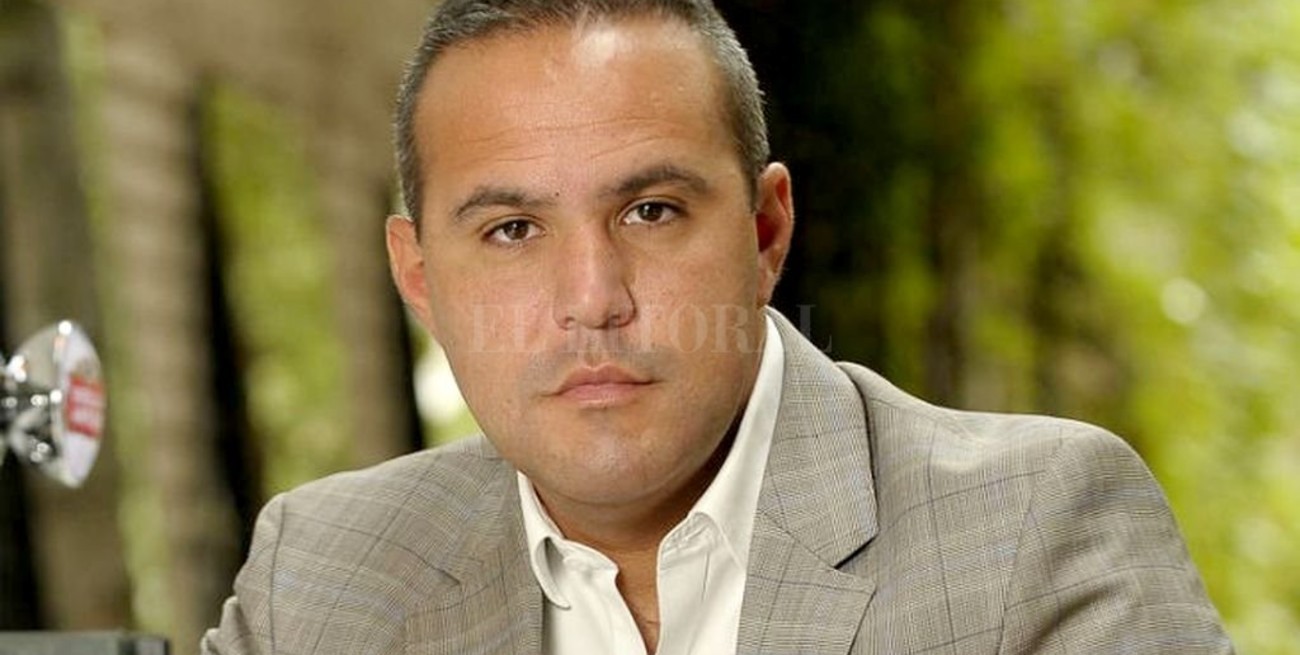 Ordenan detener al expropietario de Tiempo Argentino por lavado de dinero