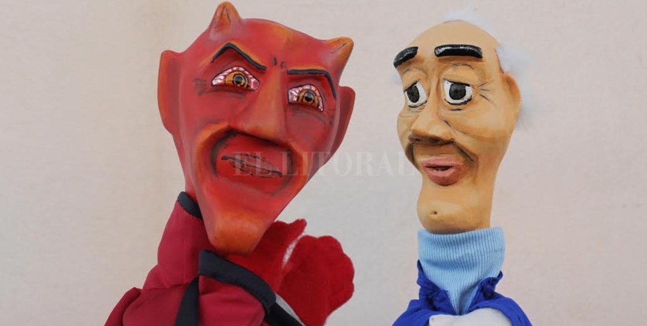 Diálogo con títeres