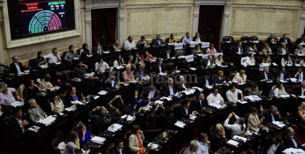 La oposición impuso su proyecto de reforma de ganancias 