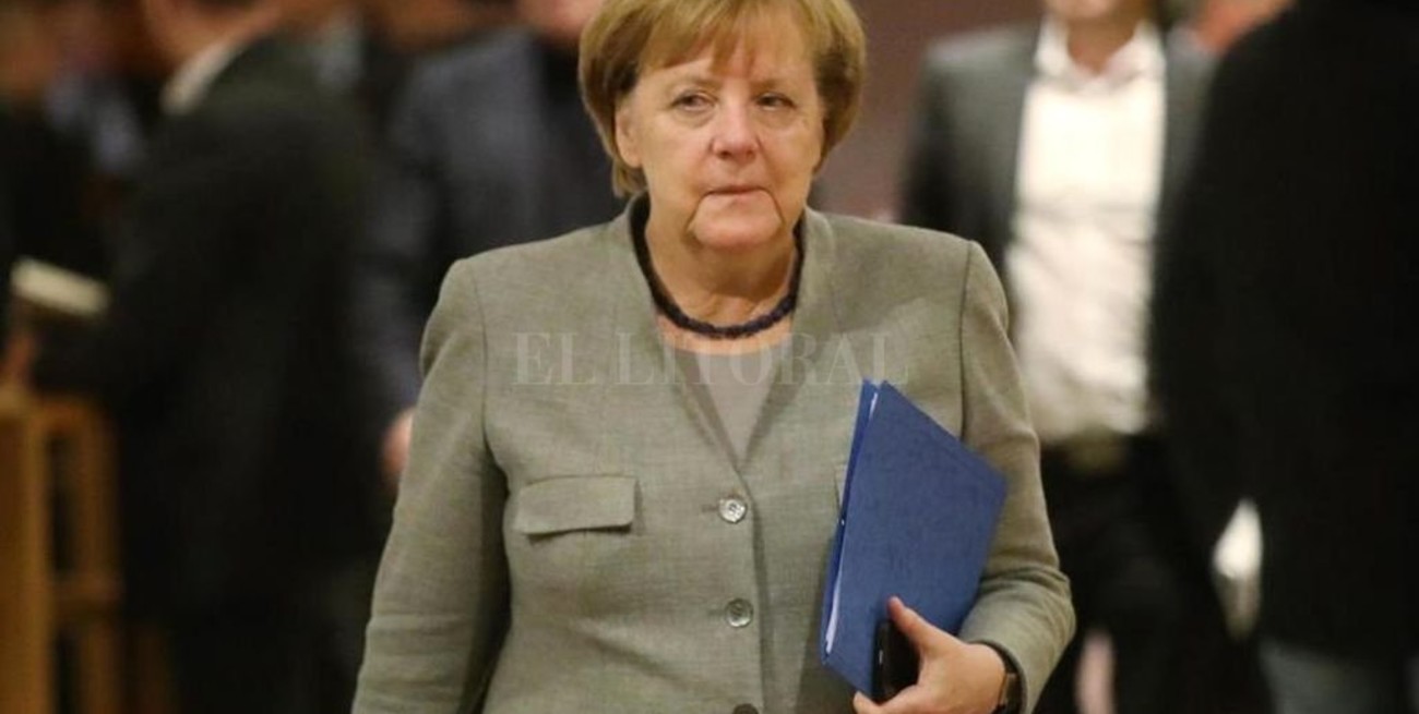 Conservadores de Merkel acusan del fracaso a diferencias con Verdes 