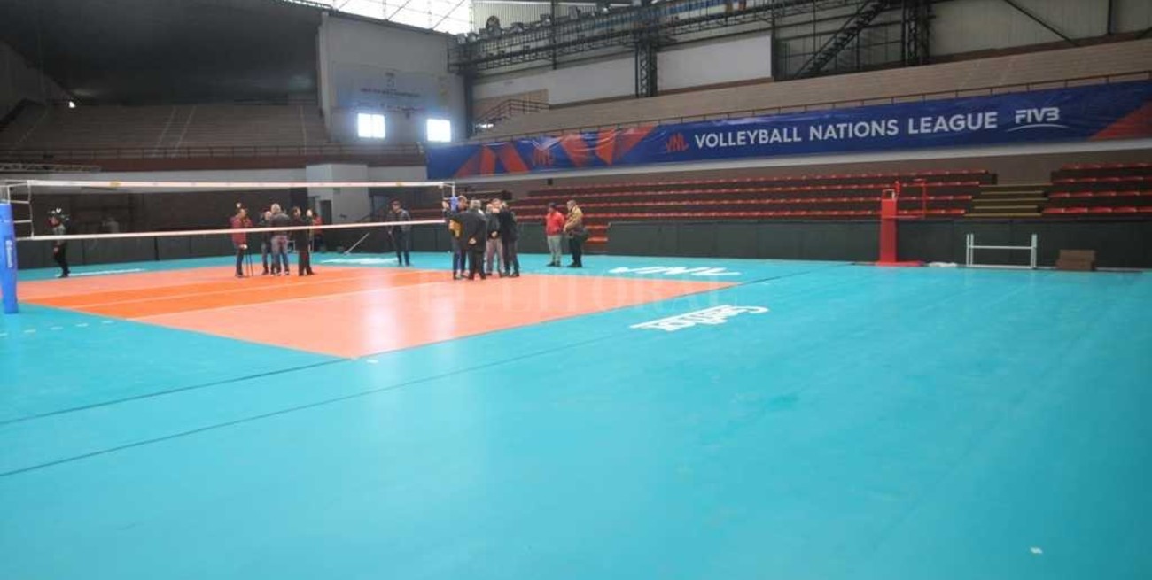 El estadio de la UTN ultima detalles para la Liga de Naciones de Vóleibol