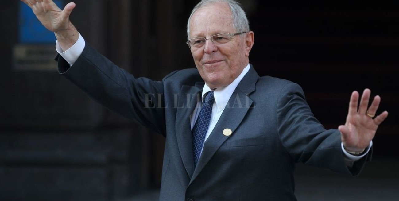 Perú: aprobaron debatir un nuevo pedido de destitución del presidente Kuczynski 