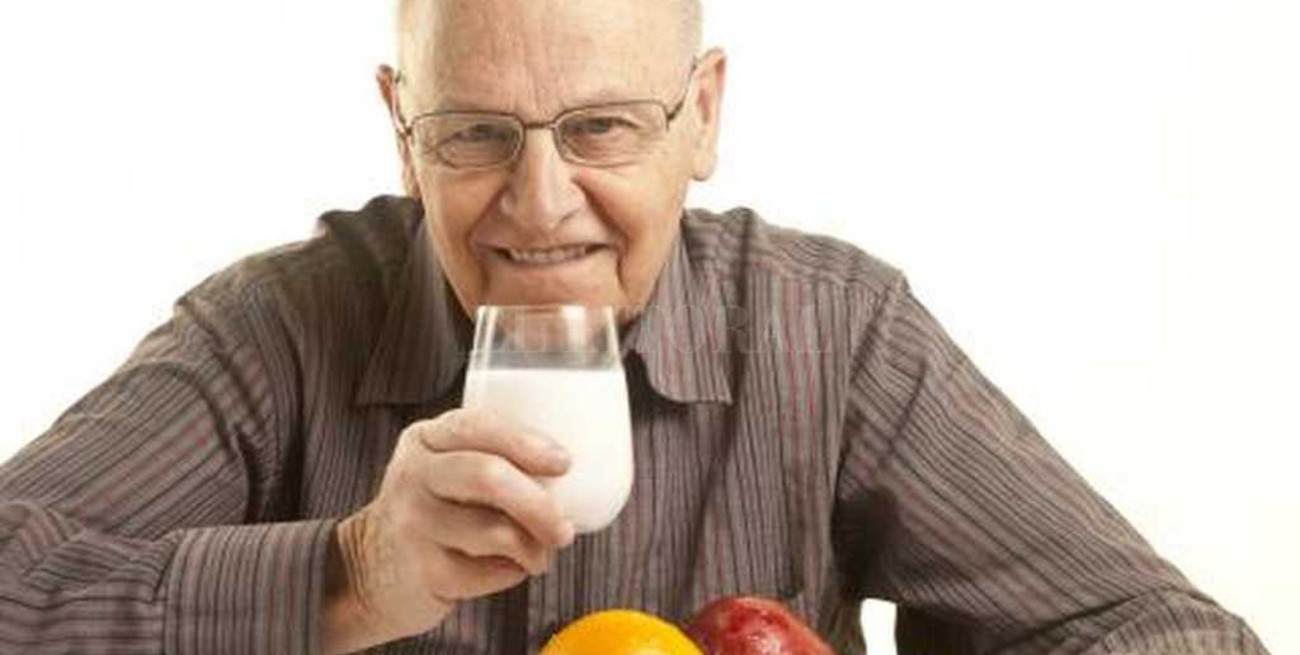 Menos calorías y más nutrientes: alimentarse bien en la tercera edad 