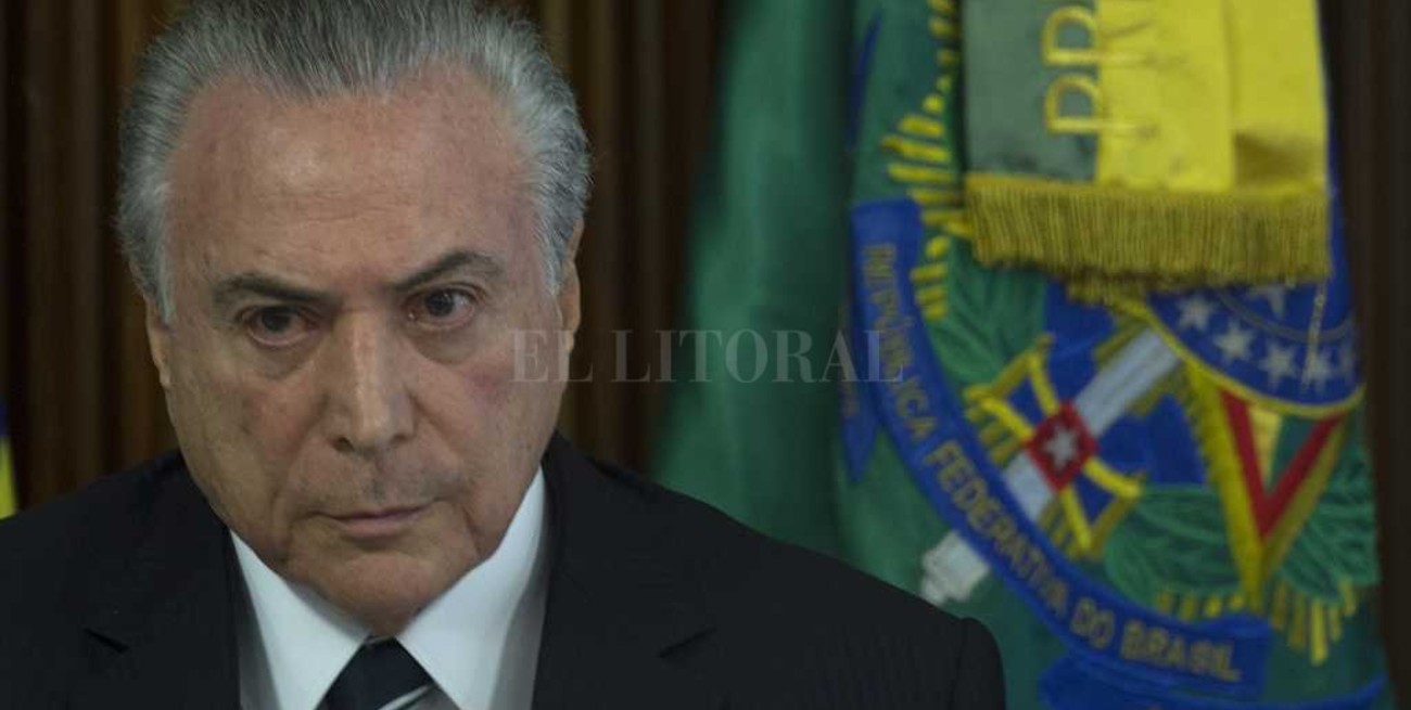 Temer es acusado con un audio de avalar sobornos 