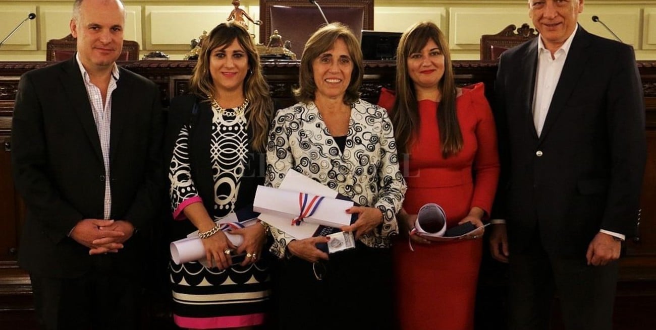 Henn y Bonfatti homenajearon a las santafesinas que "ensancharon el país"