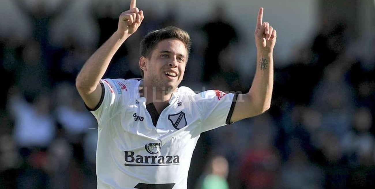 Mazurek, la primera cara nueva de Colón