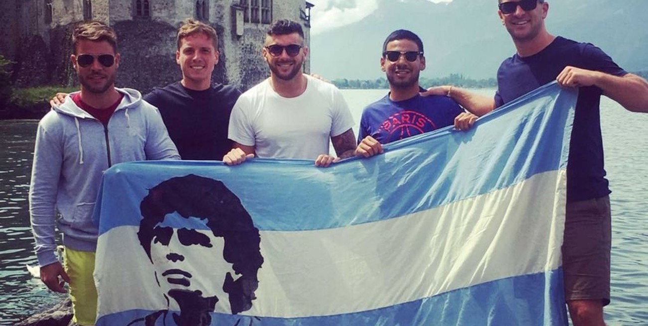 Cinco amigos santafesinos llevan su ilusión a Rusia