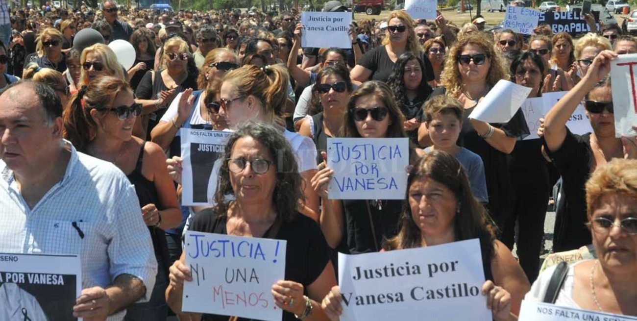 Todavía no se peritó el celular de la "seño Vane"