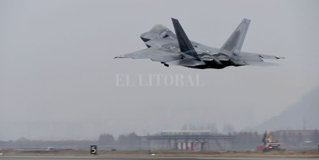 Corea del Sur y Estados Unidos inician su mayor maniobra aérea 