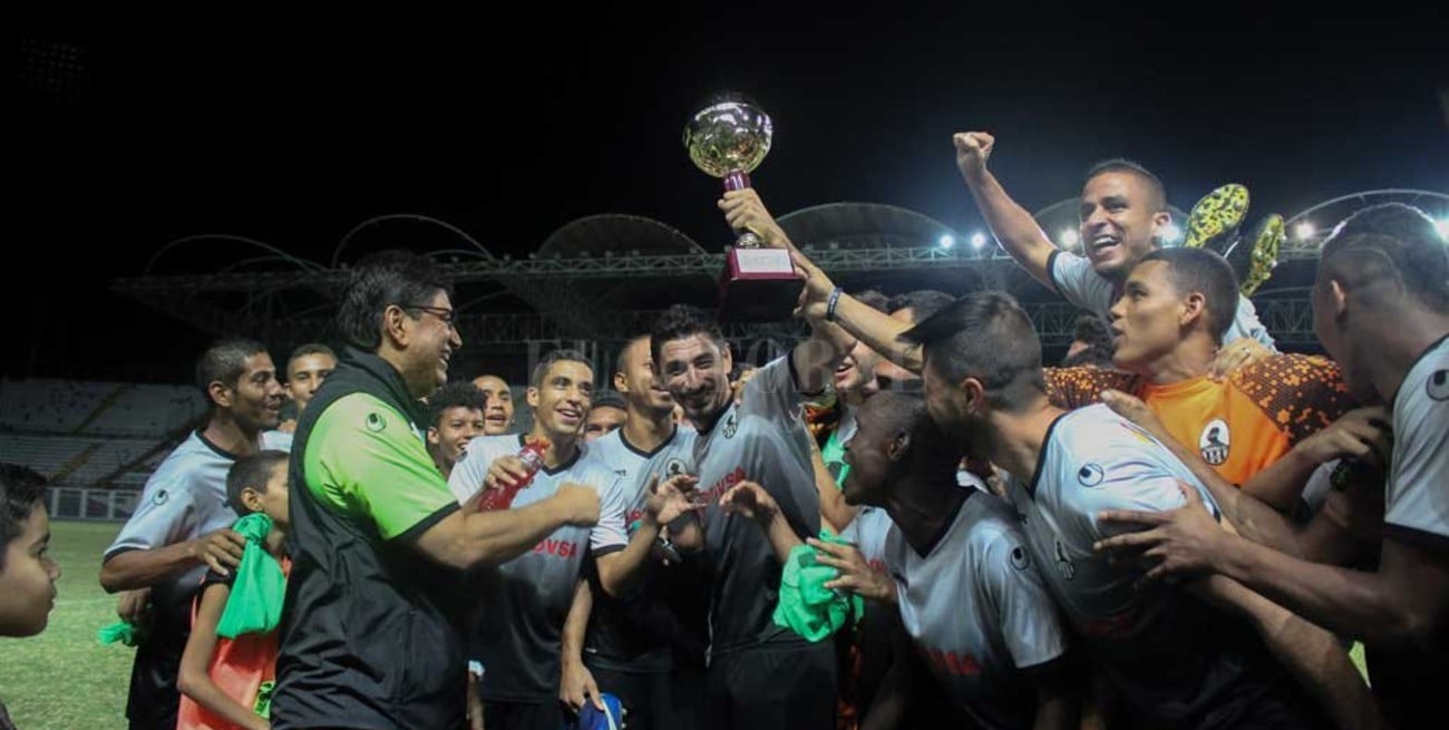 Zamora FC, el rival sabalero, campeón  
