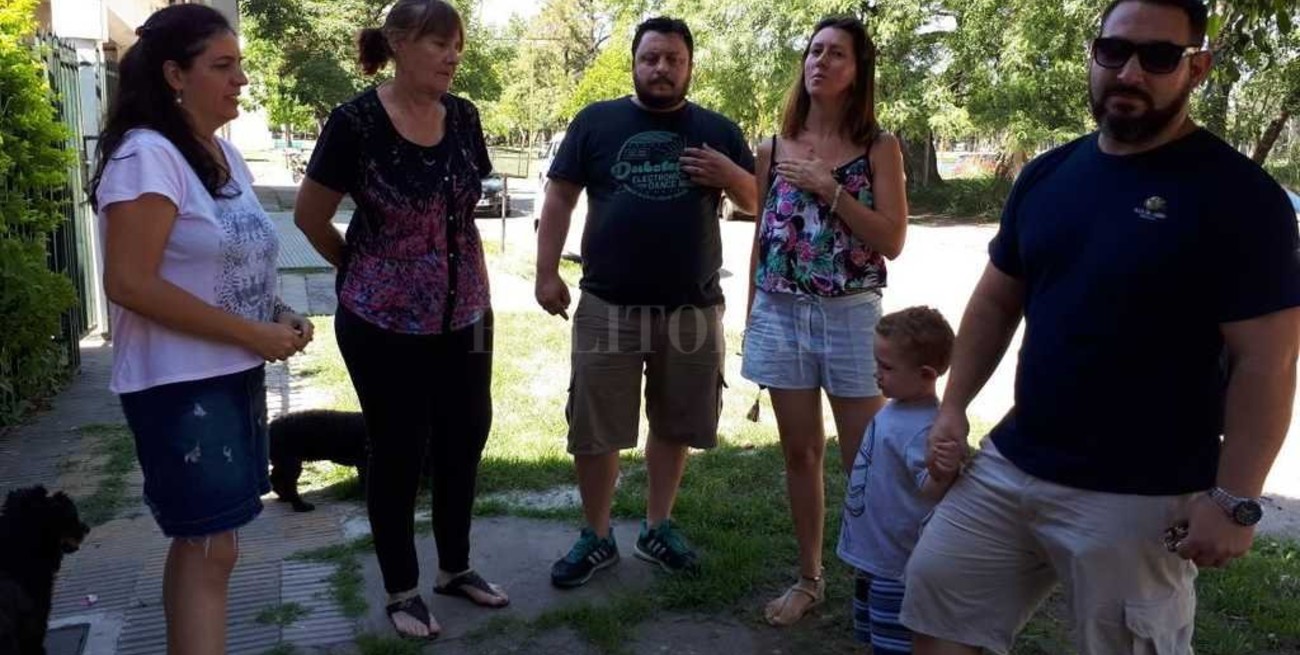 Vecinos del Parque Garay, en jaque por los robos