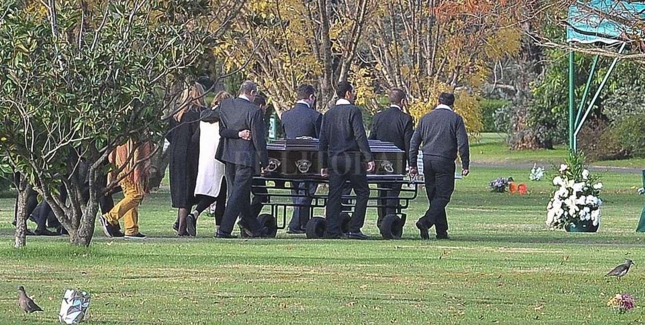 Máxima de Holanda despidió a su hermana Inés