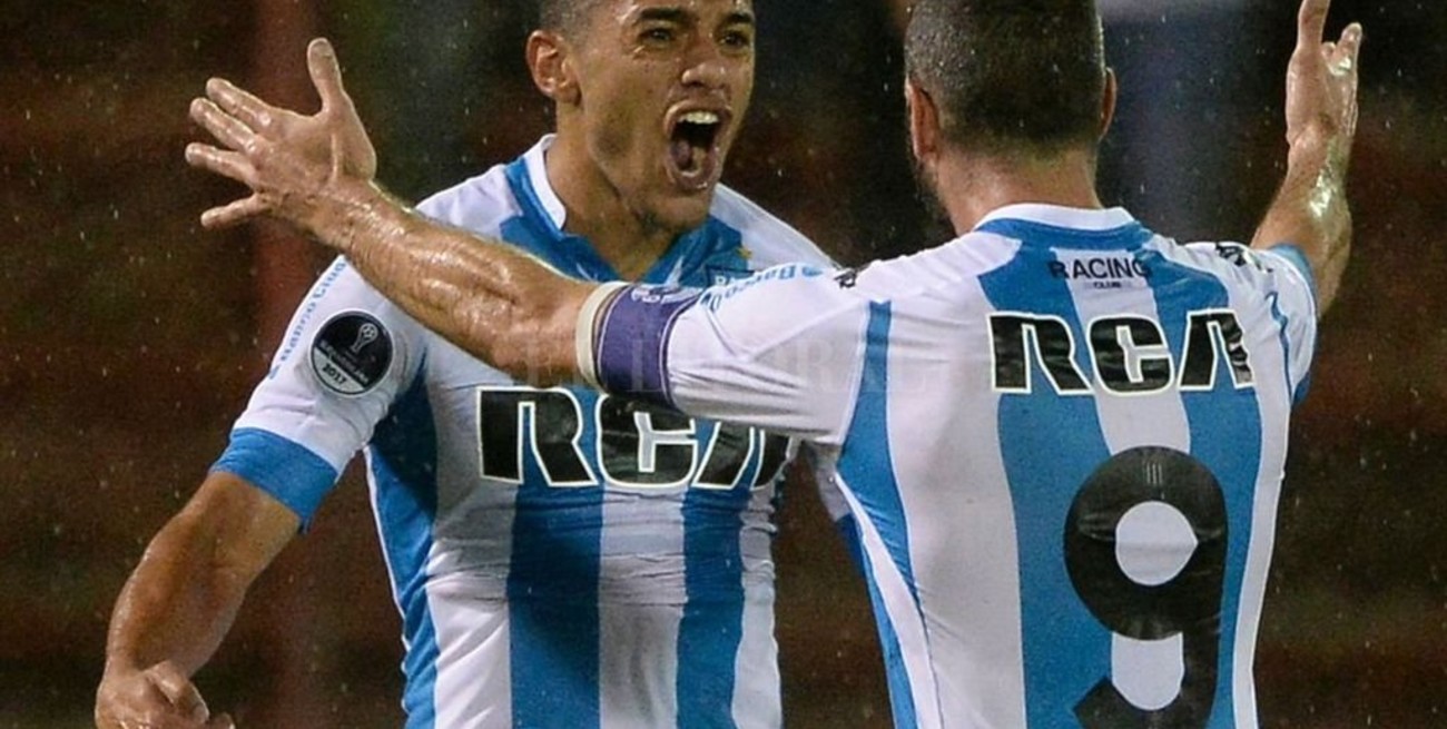 Cuadra no está lejos pero Racing no suma delanteros