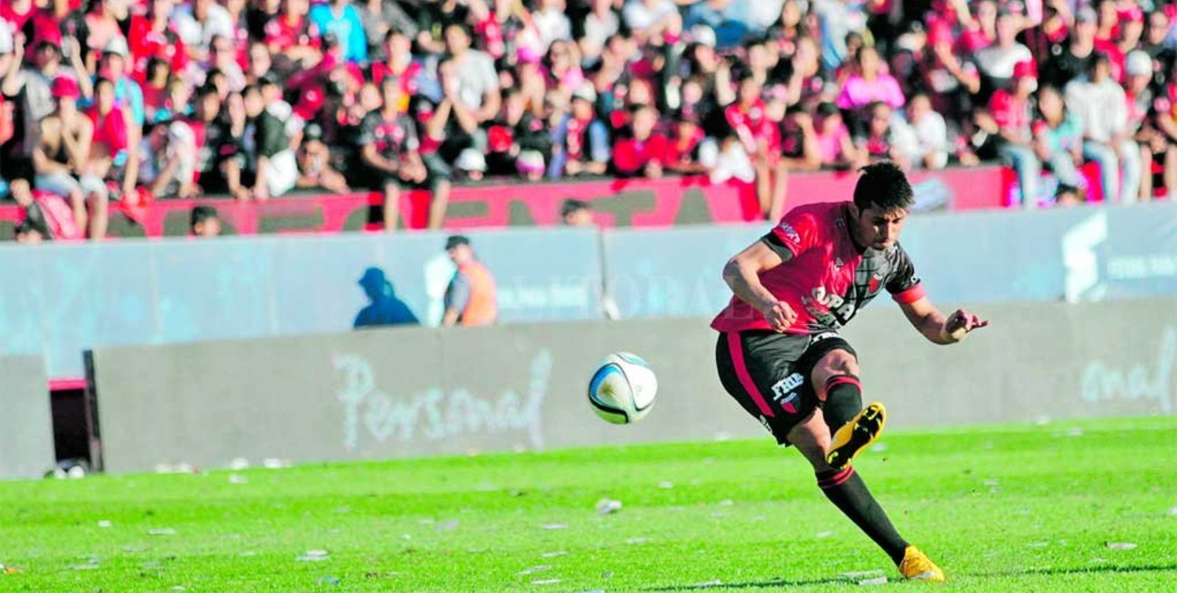 Alan Ruiz dijo que al único club que iría es a Colón 