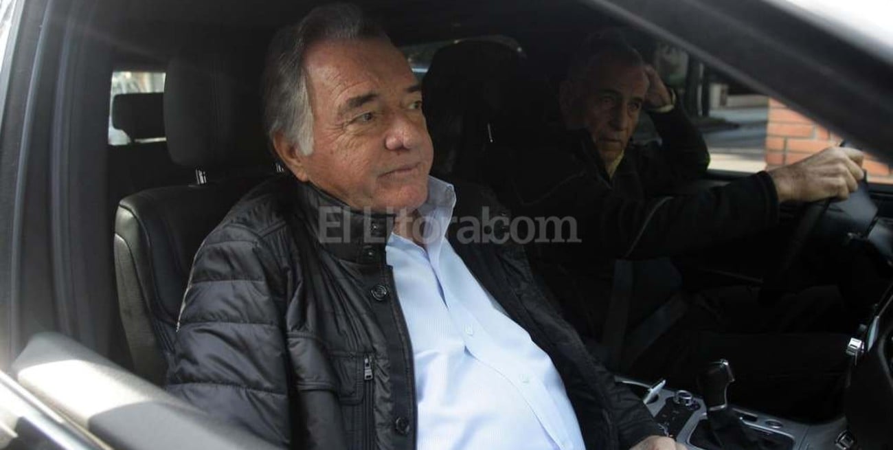 Barrionuevo: "Cristina es la viuda más rica"