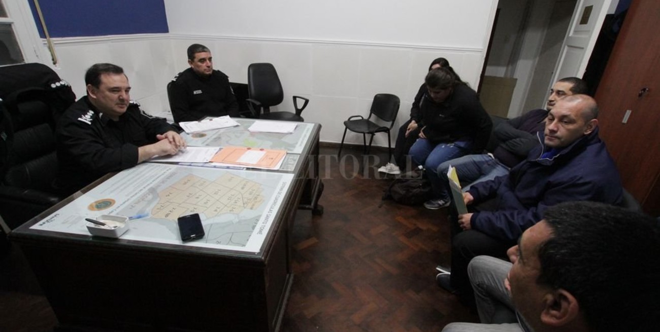 Ola de robos: taxistas y remiseros planificaron acciones con la Policía