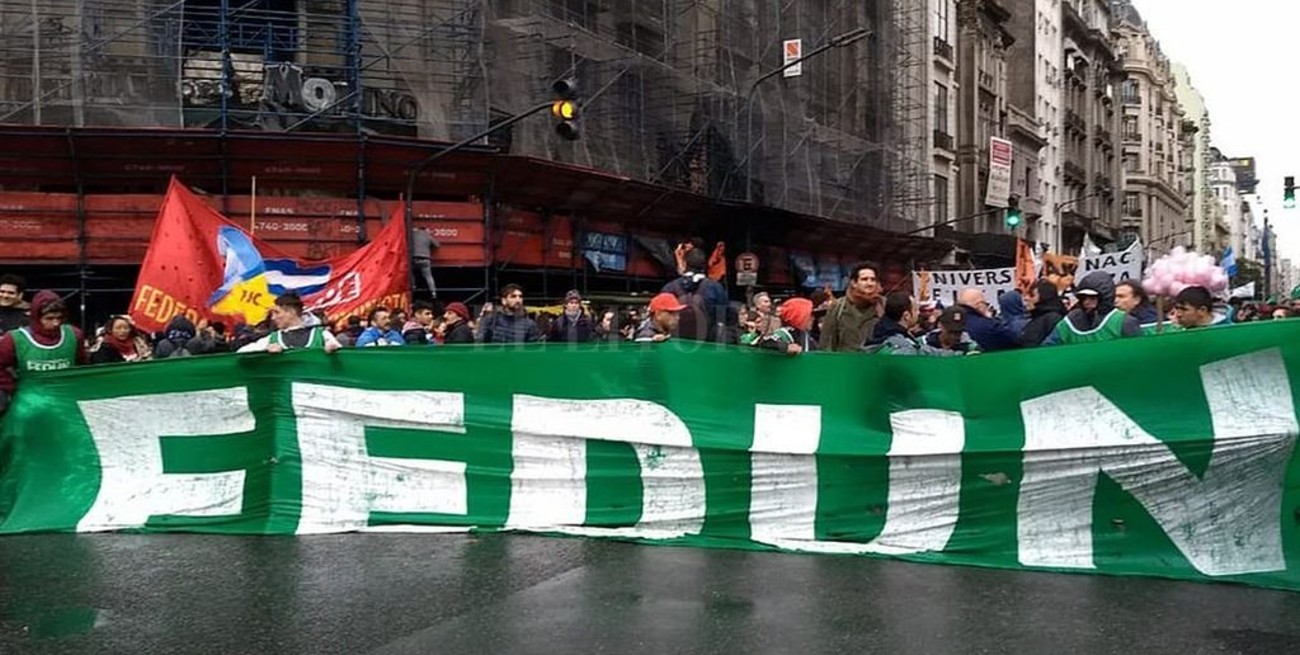 Los gremios universitarios llegaron a un acuerdo de aumento salarial