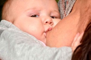 Guillermo Di Salvatore. Para una lactancia posible tiene que haber una mamá informada.