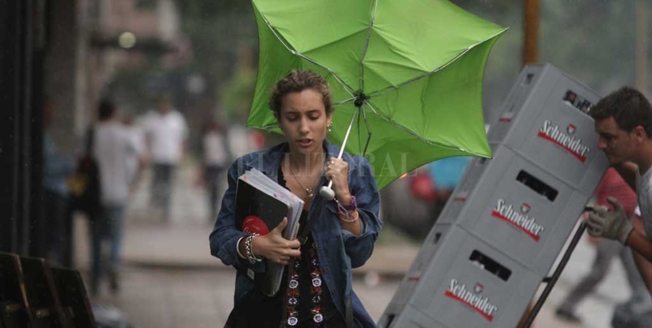 Renuevan el alerta por fuertes vientos en Santa Fe