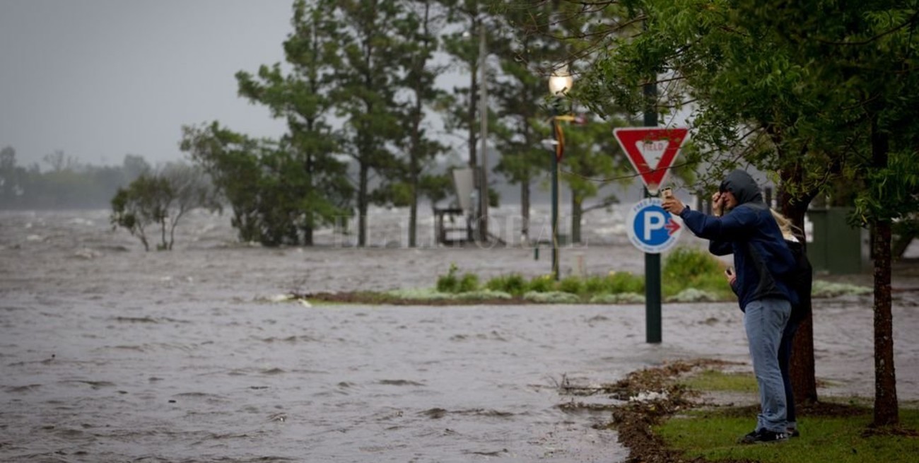 Ya son tres los muertos por el huracán Florence