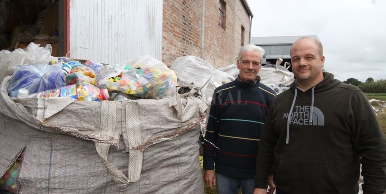 "Una tapita por una sonrisa", y una retribución al medio ambiente