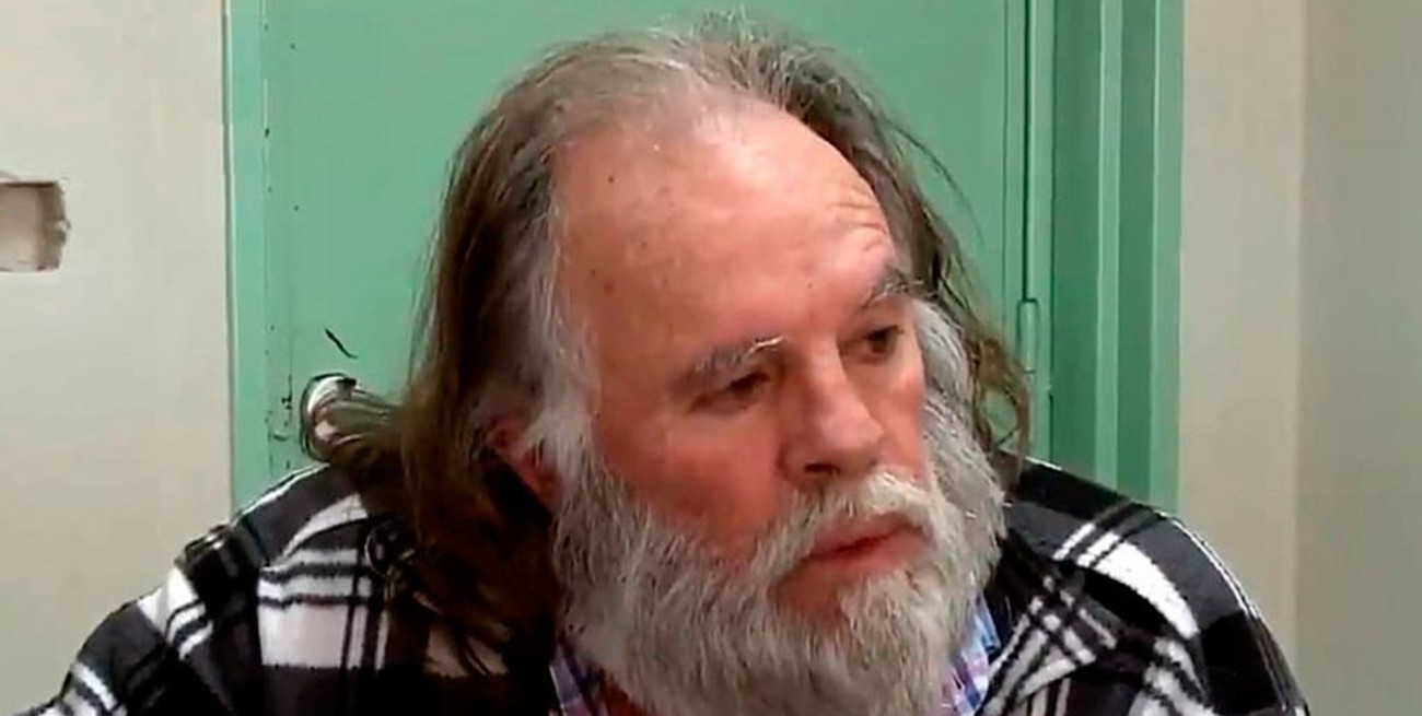 "Caballo" Suárez ya tiene su tobillera de monitoreo